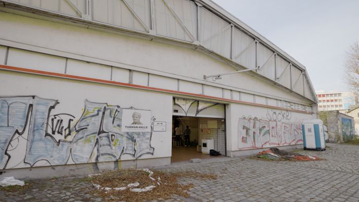 Tubman-Halle in Kreuzberg, aufgenommen im Oktober 2022. (Quelle: rbb/Bernadette Huber)