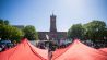 Das Maifest am 01.05.2024 des DGB (Deutscher Gewerkschaftsbund) vor dem Roten Rathaus. (Quelle: dpa-Bildfunk/Christoph Soeder)