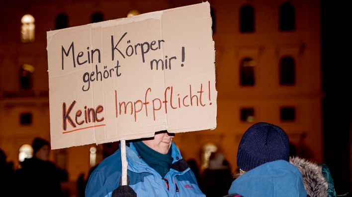 Protest von Impfgegnern, Bild: imago-images / Aaron Karasek