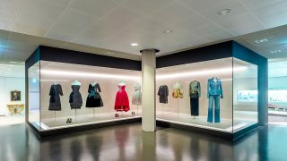 Kunstgewerbemuseum: "How to Dior. Christian Dior und seine Nachfolger*innen" © Staatliche Museen zu Berlin / David von Becker
