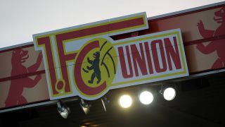 "Union-Logo Emblem am Dach"; © O. Behrendt / imago images