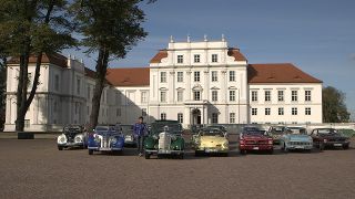 Schloss Oranienburg mit Oldtimerclub Oberhavel (Quelle: rbb)