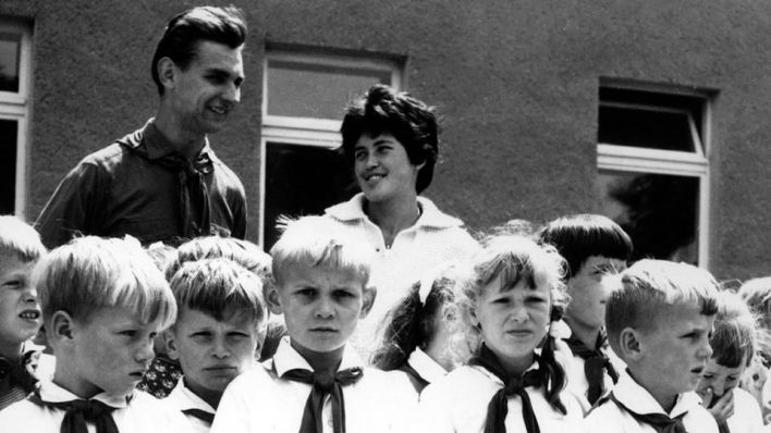 Und wenn sie nicht gestorben sind ... - Die Kinder von Golzow - Das Ende der unendlichen Geschichte - Dokumentarfilm von Barbara und Winfried Junge/1961 - 2007 (09.08.2020, 23:30)
