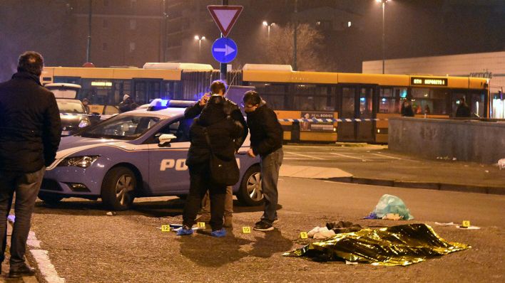 Der mutmaßliche Attentäter vom Breitscheidplatz in Berlin, Anis Amri, ist am 23.12.16 bei einer Polizeikontrolle in Mailand erschossen worden (Quelle: imago / Daniele Bennati/Starface).