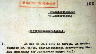 Besprechungsprotokoll der Wannsee-Konferenz - Ausstellungsstück (Quelle: dpa/Steffen Kugler)