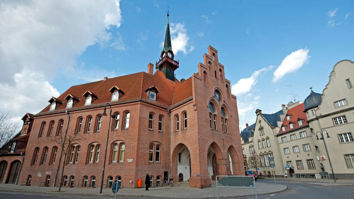 Das Rathaus der brandenburgischen Stadt Nauen (Havelland), aufgenommen am 11.03.2011 (Quelle: dpa/Robert Schlesinger)