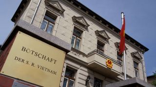 Vietnamesische Botschaft in Berlin (Quelle: imago/Steinach)