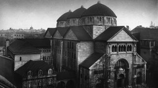 Archivbild: Undatierte Fotografie der Synagoge in der Fasanenstraßen in Berlin-Charlottenburg vor ihrer Zerstörung. (Bild: dpa)