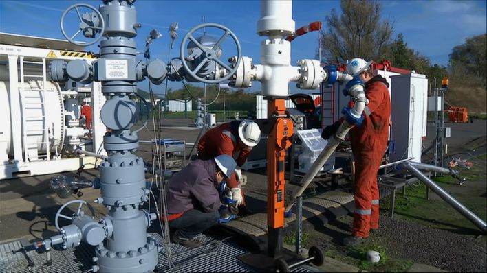 Ingenieure führen Wasserstofftests in Ketzin Brandenburg durch. (Quelle: rbb/Brandenburg Aktuell)