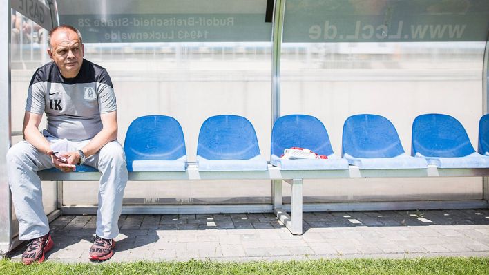 Trainer Ingo Kahlisch bei einem Spiel gegen Luckenwalde (Quelle: Imago/ Wells)