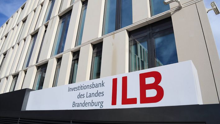Das Gebäude der Investitionsbank des Landes Brandenburg in Potsdam. (Quelle: imago/Martin Müller)