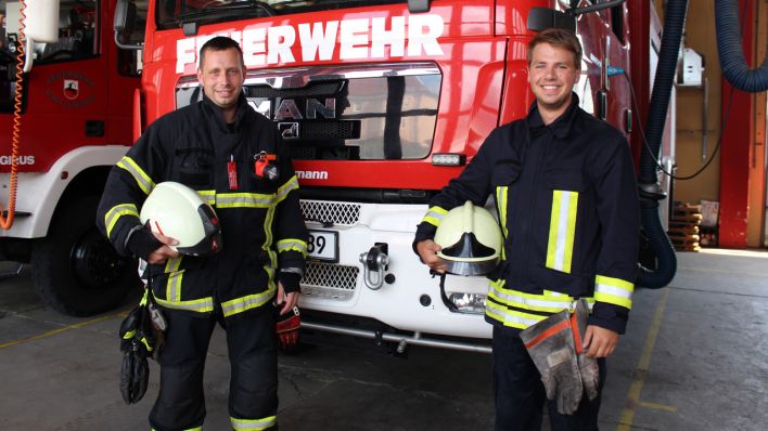 Feuerwehrleute in Jüterbog (Quelle: rbb|24/Lynn Krämer)