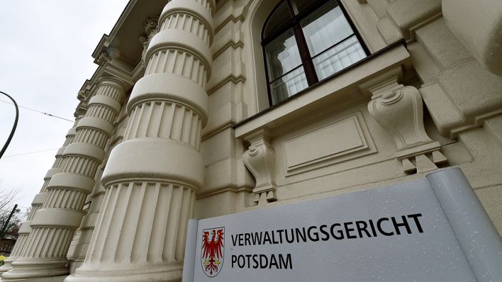 Symbolbild: Verwaltungsgericht Potsdam. (Quelle: dpa/Settnik)