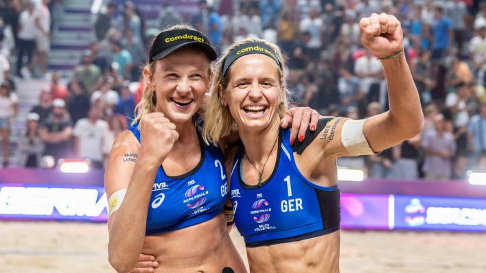 Die beiden Beachvolleyballerinnen Margareta Kozuch(links) und Laura Ludwig(rechts) (Quelle: imago images/ Beautiful Sports)