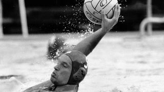 Hagen Stamm 1984 als Wasserball-Nationalspieler (Quelle: imago/Sven Simon)