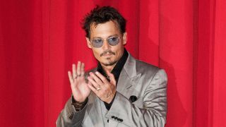 Archiv: Der US-amerikanische Schauspieler Johnny Depp kommt zur Deutschlandpremiere des Kinofilm "Lone Ranger" in Berlin (Quelle: dpa/Jörg Carstensen)