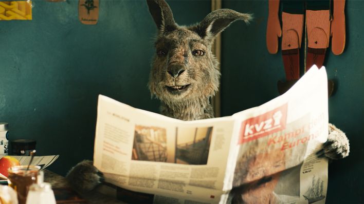 Filmstill aus: "Die Känguru - Chroniken" von Dani Levy (Quelle: X-Verleih/Stephan Rabold)