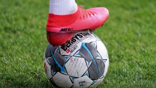 Der offizielle Ball der Fußball-Bundesliga. Quelle: imago images/foto2press