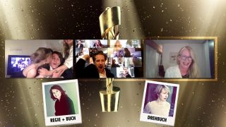 Jochen Laube, Fabian, Clementina Hegewisch erhalten den Preis für den besten Kinderfilm für "Als Hitler das rosa Kaninchen stahl" (Bild: rbb)