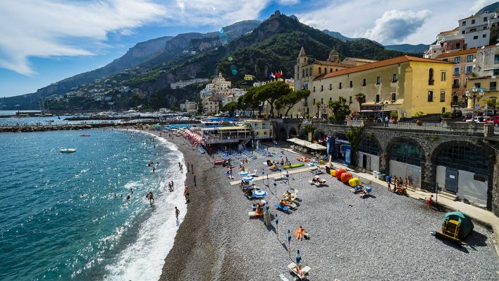 Archivbild: Die Amalfi-Küste in Süd-Italien. (Quelle: imago images)