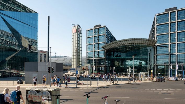 Der Berliner Hauptbahnhof am 16.08.2020. (Quelle: imago imges/Stefan Zeitz)
