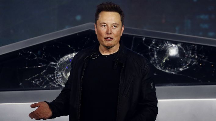 Elon Musk stellt Cybertruck vor. (Quelle: dpa/Ringo H.W. Chiu)