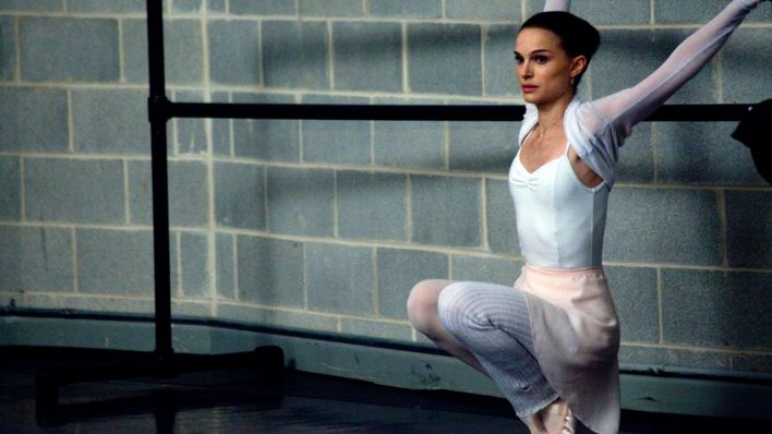 In "Black Swan" tanzt Natalie Portman in den Kostümen von Yumiko (Quelle: dpa/Fox Searchlight/Courtesy Evere).