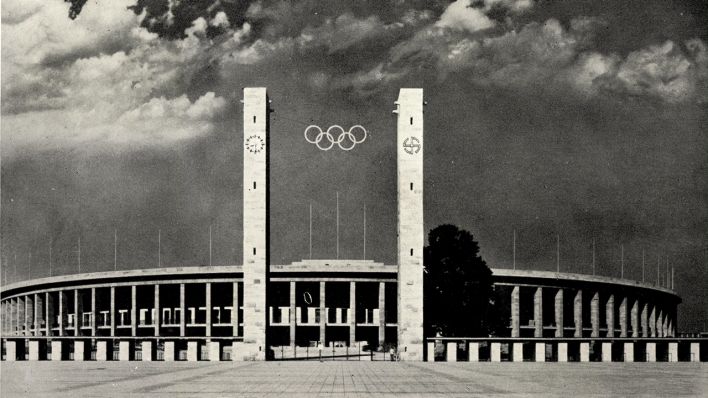 Archiv - Blick auf das Reichssportfeld im Jahr 1936. (Bild: dpa/arkivi)