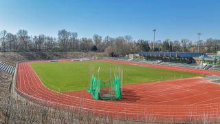 Eine leere Sportanlage in Berlin-Wilmersdorf (Quelle: imago images/Joko)
