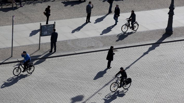Sich wie verhalten richtig sie radfahrer jetzt Fahrrad Zubehör: