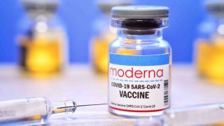 Moderna-Impfstoff (Bild: imago images/Christian Ohde)