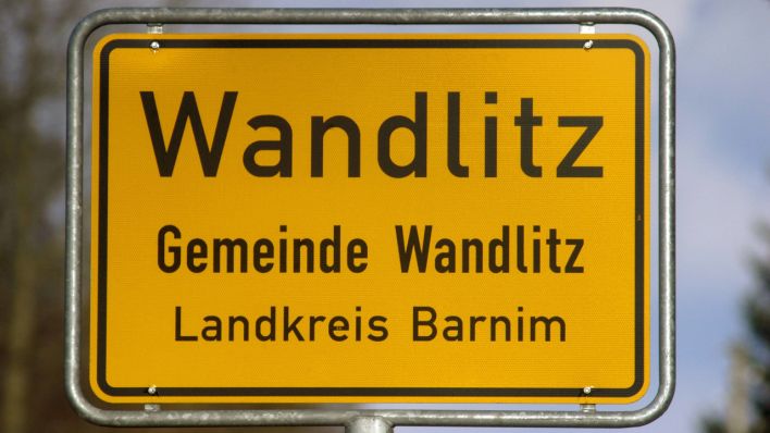 Gemeinde Wandlitz, Ortsschild (Quelle: imago images/Bernd Friedel)