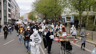Symbolbild: Querdenker-Demo in Berlin. (Quelle: dpa/Geisler)