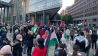 Pro-Palästina-Kundgebung am Potsdamer Platz. (Quelle: rbb)