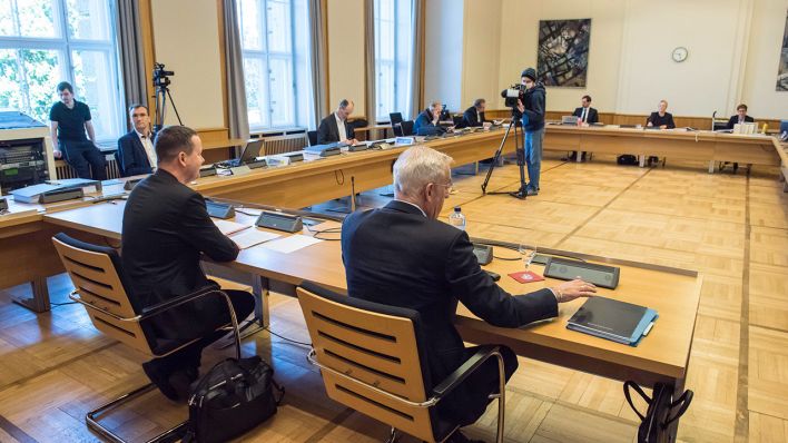 Die zweite Sitzung des Untersuchungsausschusses Hohenschönhausen am 12.05.2020 (Bild: imago images/Christian Ditsch)