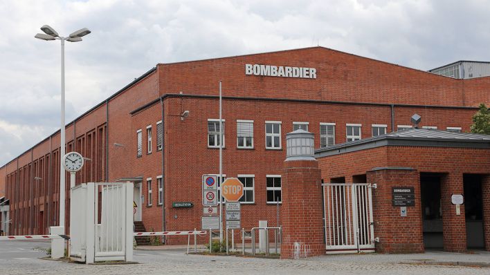 Das Hauptgebäude des Bombardier-Werkes in Henningsdorf Brandenburg