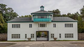 "Eingangsgebaeude zum Haeftlingslager ""Turm A"", Gedenkstaette und Museum Konzentrationslager Sachsenhausen (Bild: dpa/Joko)