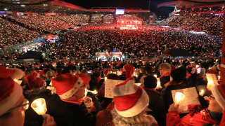 Weihnachtssingen im Stadion an der Alten Försterei (Quelle: IMAGO/Nordphoto)