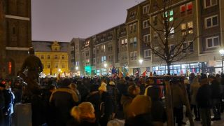 Demonstration gegen Impfpflicht in Cottbus am 11.12.21 (Bild: rbb/Sebastian Schiller)