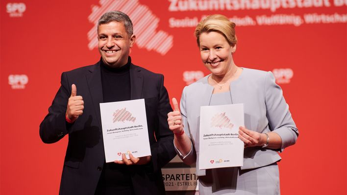 Der scheidende und die Neue: Berlins SPD stimmt am Sonntag über den Koalitionsvertrag mit Grünen und Linken ab und damit über den Abschied vom Regierenen Michael Müller und der dann bald neuen Regierenden Franziska Giffey.
