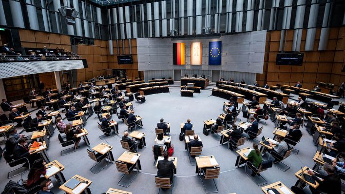 Berliner Abgeordnetenhaus (Quelle: dpa/Fabian Sommer)