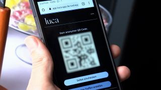 Die Luca-App ermöglicht die Kontaktverfolgung, Bild: rbb