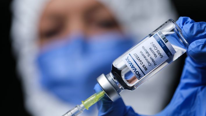 Berlin will ab dem 28. Februar mit Impfungen des Impfstoffs von Novavax beginnen. (Quelle: dpa/Tomislav Miletic/PIXSELL)