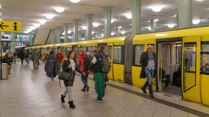 U-Bahnhof Alexanderplatz (Quelle: dpa/Schoening)