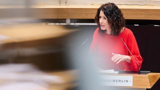 Bettina Jarasch (Bündnis90/Die Grünen), Senatorin für Umwelt, Mobilität, Verbraucher- und Klimaschutz (Quelle: dpa/Annette Riedl)