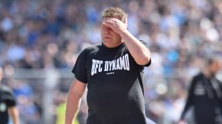 Beim BFC Dynamo entlassen: Trainer Christian Benbennek. / imago images/osnapix