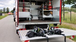 Ausrüstung der Feuerwehr bei dem Einsatz bei Perleberg. (Quelle: rbb/Britta Streiter)