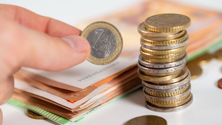 Symbolbild: Geld, Euro (Quelle: dpa/Jakub Mrocek)