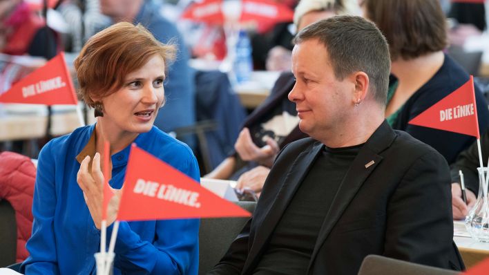Katja Kipping (Die Linke), Bundesvorsitzende, und Klaus Lederer (Die Linke) (Quelle: picture alliance/dpa | Jörg Carstensen)