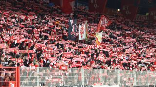 Die Fans vom 1. FC Union Berlin im Stadion an der Alten Försterei (imago images/Nordphoto)